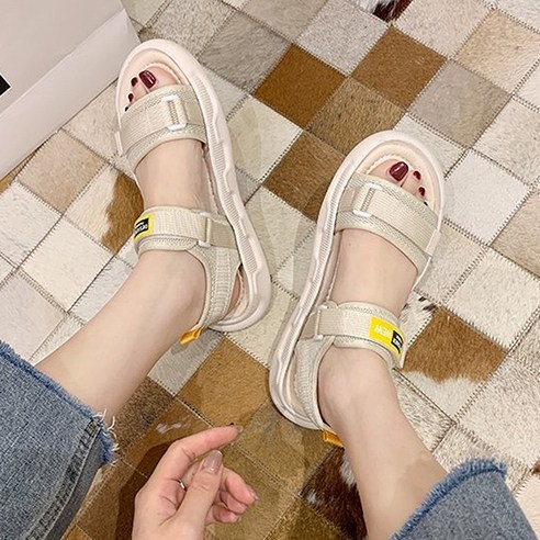 여성용 하찌몰 디제인스 스트랩 버클 샌들 WH-2315161