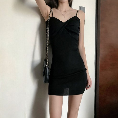 女生 女性 女款服裝 裙子 洋裝 連身洋裝 連身裙 連衣裙 好看 好穿