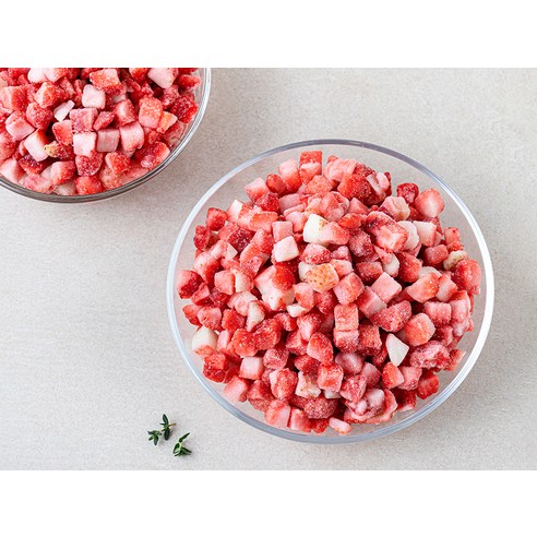 냉동 딸기 다이스, 꽁꽁 언 행복을 우리집 냉동실에!