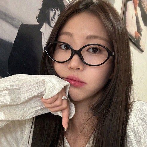 라피던트 타원 뿔테 안경 헤이즐