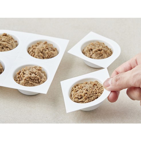 70% 한우 함량으로 든든하게! 베이비본죽 볶은한우로 간편하게 영양 가득한 한 끼를!