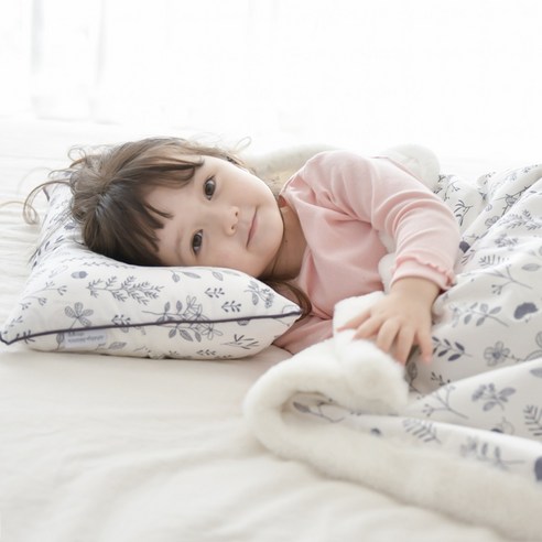 아띠블랑 유아경추베개 + 히팅퍼 아기이불세트, 화이트도치
