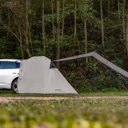 현대적이고 편리한 차박용 텐트