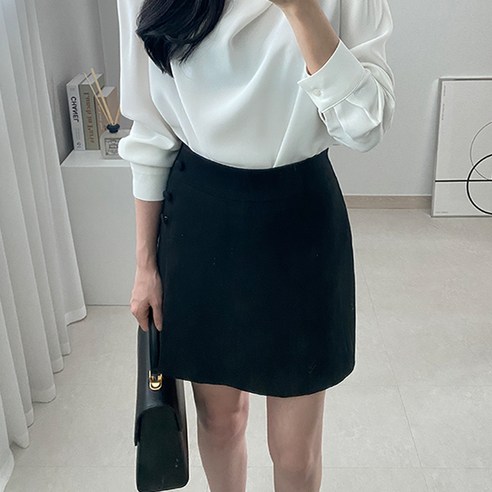 女  時尚  服裝  下裝  裙褲  成年女性  成年女性  婦女  女人  淑女