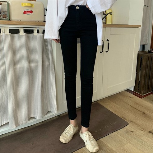 女  時尚  服裝  底部  牛仔褲  長褲  成年女性  成年女性  婦女  女人