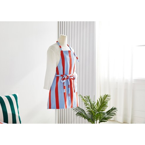 산뜻한 디자인과 쾌적함으로 요리가 즐거워지는 썸머 스트라이프 앞치마