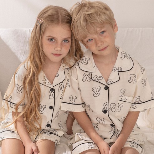 꿈결처럼 포근한 밤을 선물하는, 테라우드 아동용 버블코코 요루 반팔 잠옷 상하 세트 아동여름잠옷