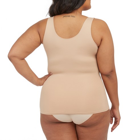 스팽스 탱크탑으로 숨겨진 라인을 찾고 자신감을 되찾으세요!