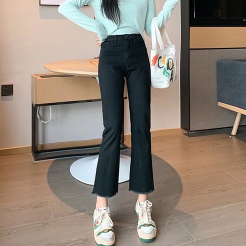 女  時尚  服裝  底部  牛仔褲  長褲  成年女性  成年女性  婦女  女人