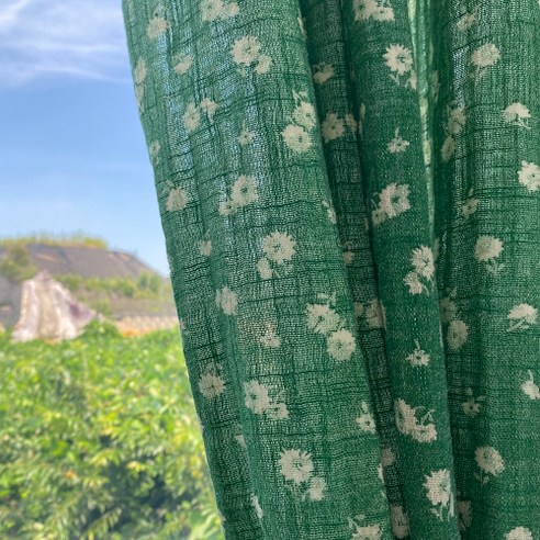 칙칙한 내 방에 생기를! 앤코튼 레트로 플라워 커튼으로 완성하는 빈티지 감성 인테리어 빈티지커튼