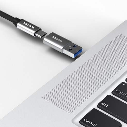 USB-C 장치를 USB-A 기기와 간편하게 연결하고 빠르게 데이터 전송 및 충전하세요.
