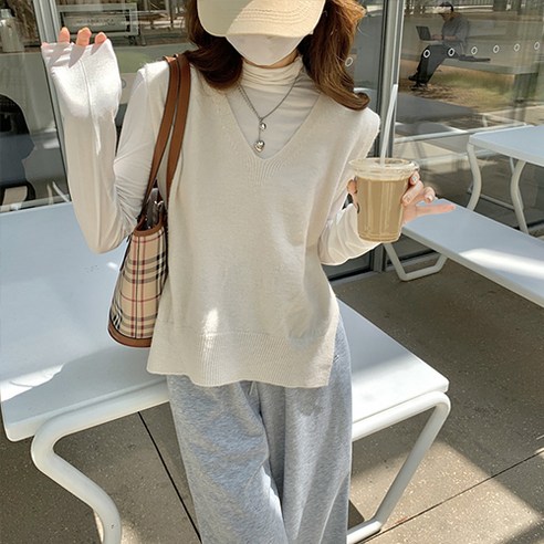 레몬소울 네오 브이넥 니트 조끼