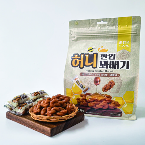달콤한 꿀의 유혹, 한입 허니 꽈배기로 행복을 맛보세요.