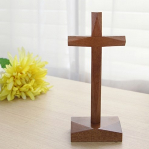 지친 일상에 따뜻한 위로를, 원목 탁상 십자가 인테리어 소품 탁상용십자가
