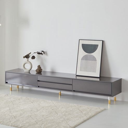 우리 집 거실을 변화시킬 마법 같은 존재, 리디아 밀라 TV 다이!