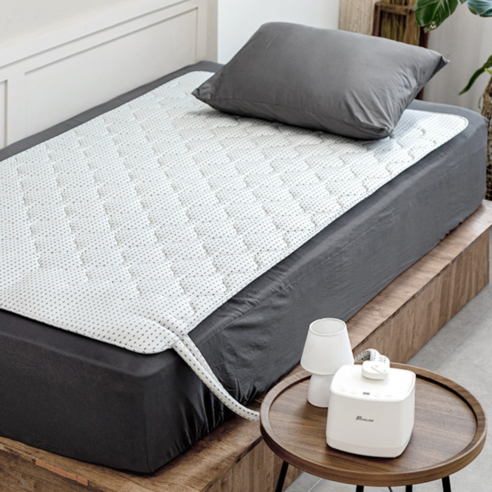 세탁 가능한 편리함과 뛰어난 온열 성능으로 겨울철 숙면을 책임지는 파크론 싱글 릴렉스라인 워셔블 온수매트