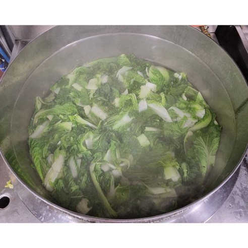 국내산 한우 육수로 깊어진 풍미, 타임쿡 등뼈 시래기 해장국