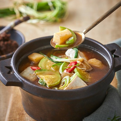 어머니 손맛 그대로, 깊고 풍부한 전통의 맛을 느껴보세요 – 서분례 명인 된장