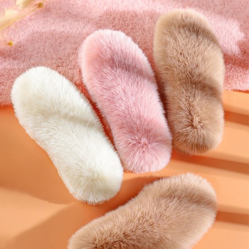 따뜻한 겨울을 보내세요! 2+2 유아 밍크 털 깔창 세트로 아이들의 발을 편안하게 보호해주세요.