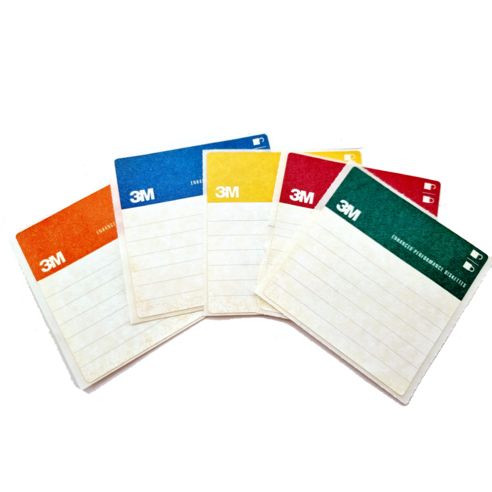 추억과 아날로그 감성을 담은 3.5인치 플로피 디스켓의 귀환