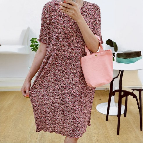 시원하고 우아한 여름을 위한 플리츠원피스