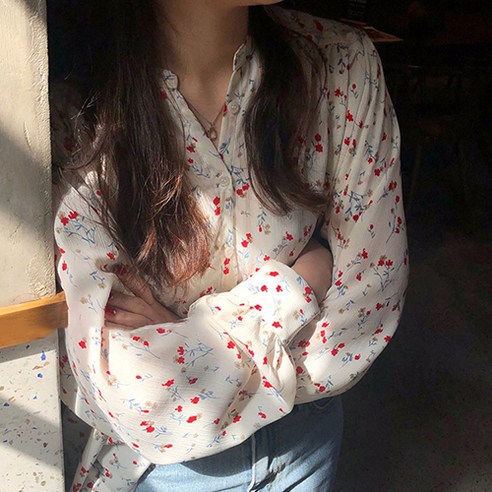 데일로엔 여성 헨리넥 플라워 프린팅 긴팔 셔츠