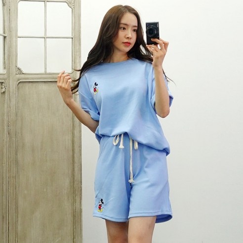 리틀미키 자수 프린팅 반팔 반바지 루즈핏 트레이닝세트 홈웨어