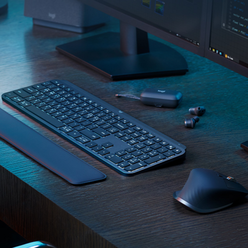 정밀함과 편안함의 완벽한 조화, 로지텍 키보드 마우스 세트