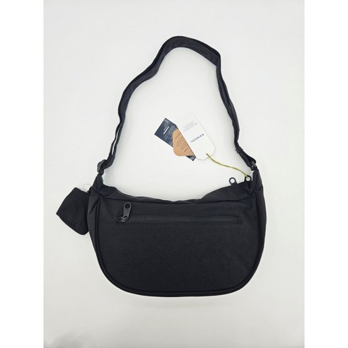 일상에 스며드는 시크함, 캉골 에센셜 RC 크로스백