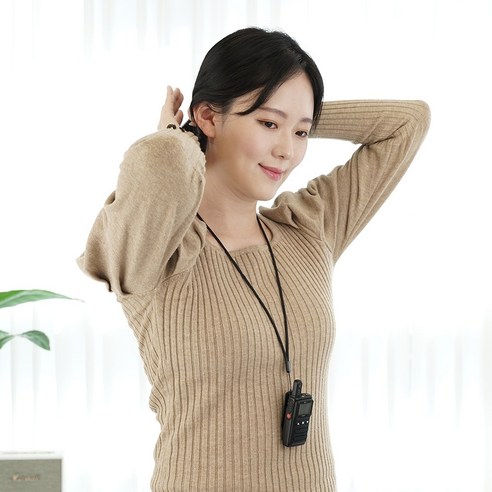 손안에 자유를 담다: 초소형 초경량 디지털 생활무전기 나노N2