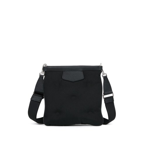 스타일과 짐, 모두 잡는 메종 마르지엘라 글램 슬램 백