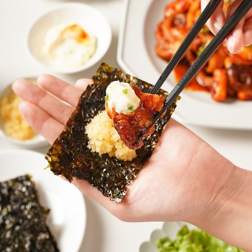 신선하고 풍부한 맛의 재료로 만든 간편하고 편리한 팔팔쭈꾸미 양념 볶음 밀키트