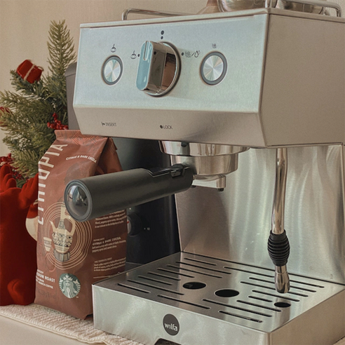 알롱드 가정용 에스프레소 커피머신 SE-503은 할인가격과 무료 배송으로 인기 있는 제품이다.