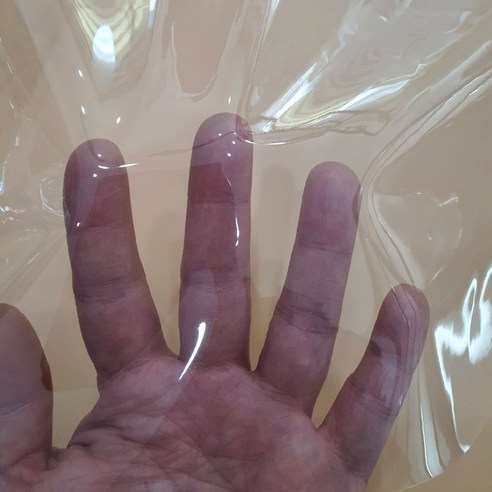 7,700원의 행복! 완벽 방수, DIY 설치의 편리함까지 갖춘 우레탄창 텐트