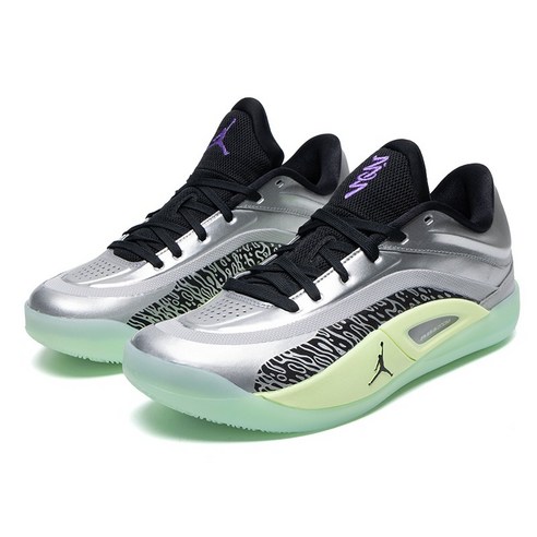 블랙 이클립스의 지배, 나이키 조던 자이언 4 PF