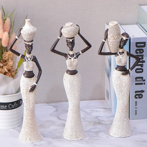 골드디자인 장식 소품 인디언 여인 인테리어 장식품은 현대적이고 세련된 디자인으로 다양한 공간에 멋스러운 악센트를 더해줍니다.