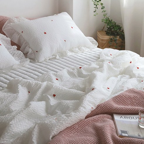 라튤립 뱀부 시어서커 여름이불로 꿉꿉함 없이 쾌적한 여름밤을!