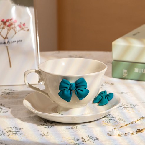 【커피잔】귀여운 심장 고가 커피 컵과 접시 세트 컵 스타일 세라믹 커피 컵, 물 얼음 녹색_컵 + 접시