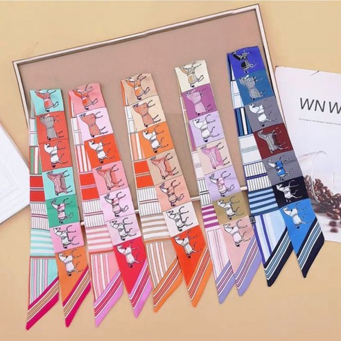 다채로운 컬러와 스타일로 일상을 특별하게 만들어 줄 쁘띠 방도 스카프