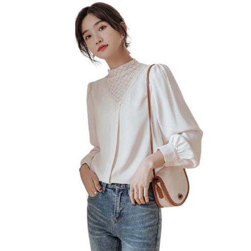 퀸하우스 크렘 포인트레이스 블라우스