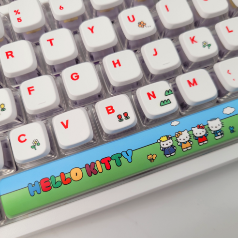 사랑스러운 헬로키티 감성을 키보드에 더하다