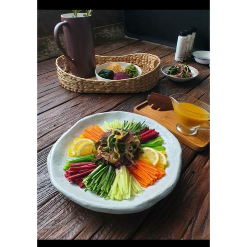 건강하고 맛있는 바로 먹는 해파리 모듬해초샐러드