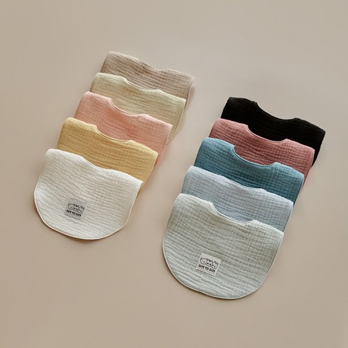 부드러움과 흡수력을 모두 갖춘 돗투돗 레인보우 6중거즈 턱받이로 턱받이 유목민 생활 끝!