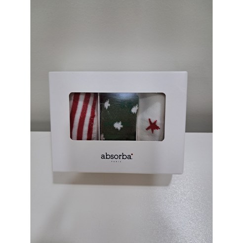 사랑스러운 발걸음에 행복을 더하는 압소바해피랜드 크리스마스 메리 양말 세트