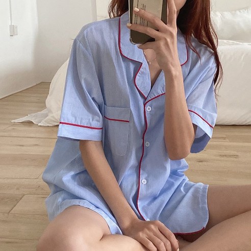 잠 못 이루는 밤, 최화정 스타일 파자마로 편안함을 되찾다 최화정잠옷