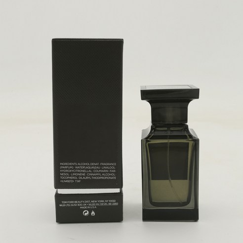 톰 포드의 오드 우드: 우디 오리엔탈 향기의 매력적인 세계