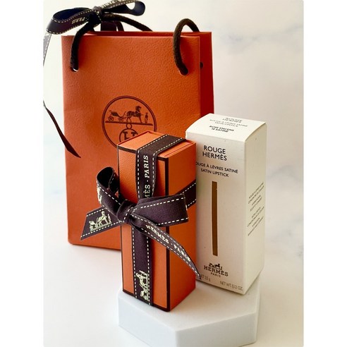 촉촉한 입술, 빛나는 나를 위한 에르메스 립밤