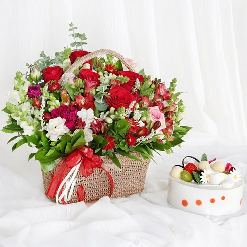 사랑을 꽃과 케이크로 전하는 99플라워의 러브엔딩+케익