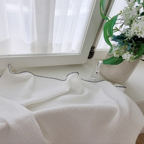 100% 국내산 순면 모달 3중 거즈 블랭킷으로 아기에게 꿀잠을 선물하세요!