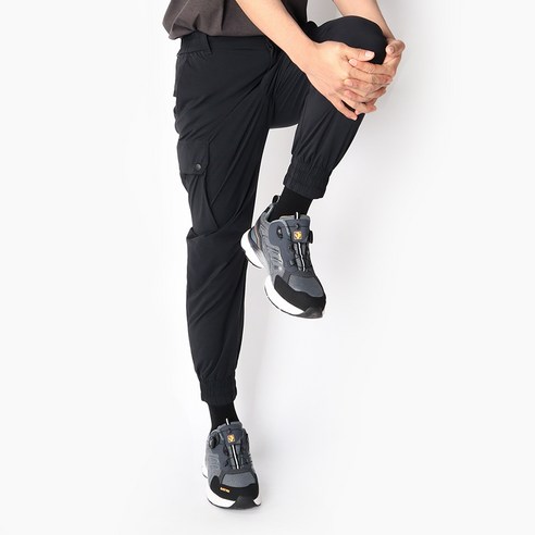 시원함과 편안함의 조화, 블랙야크 마운틴 쿨링 조거팬츠